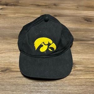 Vintage Iowa Hawkeyes 1993 Builders Square Alamo Bowl Corduroy Hat